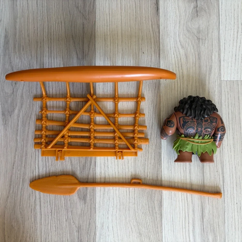 Disney Moana Maui Action Figure with Canoe Outrigger and Oar Accessories Set